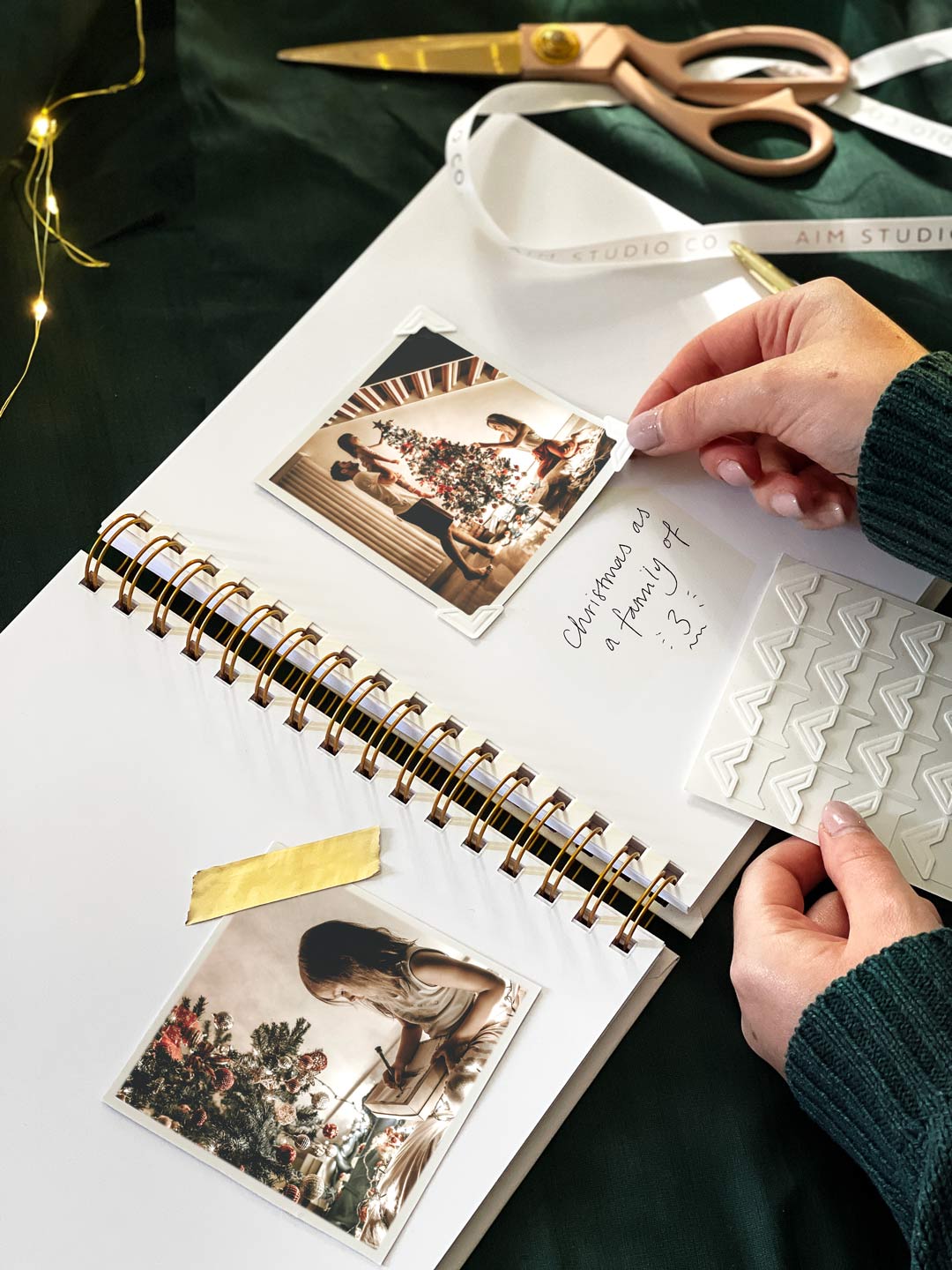 SECONDS: ONE-OFF | Personalised Christmas Magic Family Scrapbook