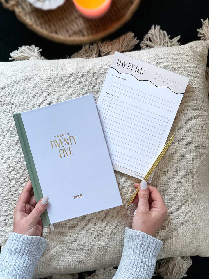 Hardback 2025 Diary, Daily Planner & Pen Bundle
