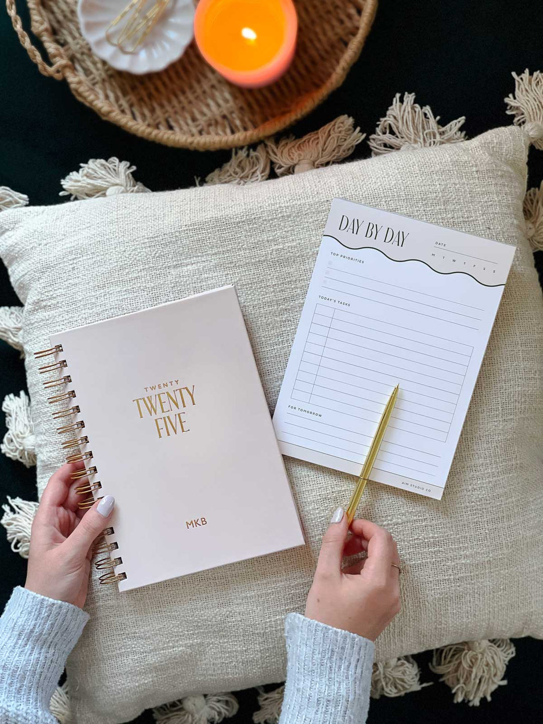 Ring-bound 2025 Diary, Daily Planner & Pen Bundle