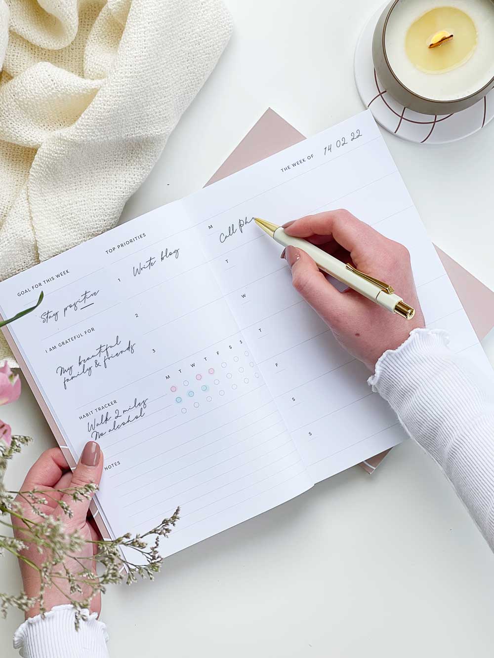 CLEARANCE | 52-Week Undated Speckled Planner