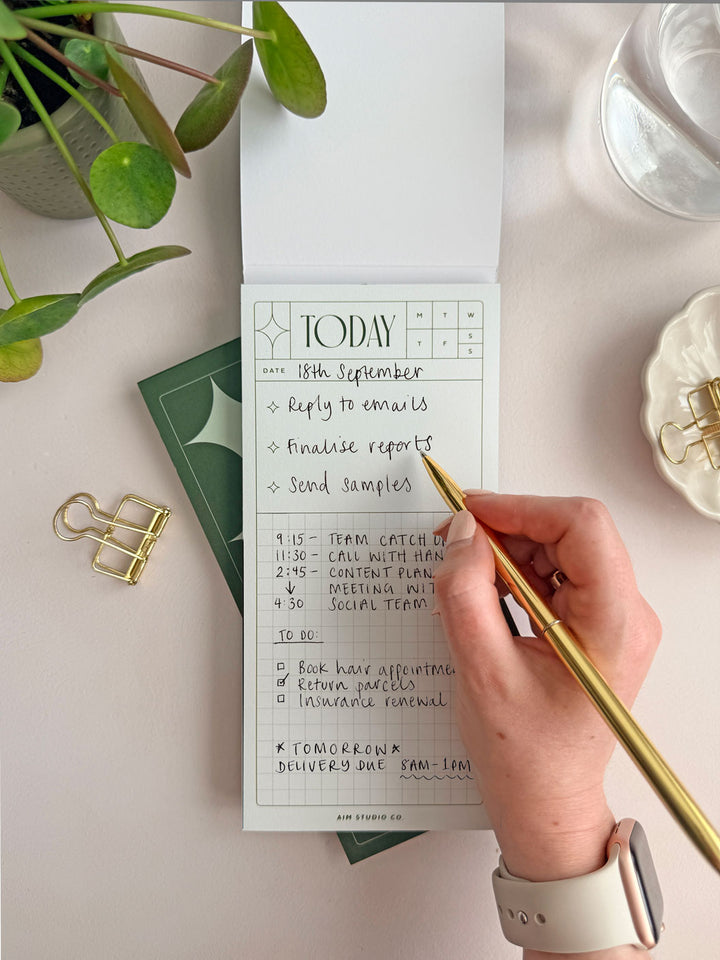 Slim To Do List Notepad with Retro Cover, Green