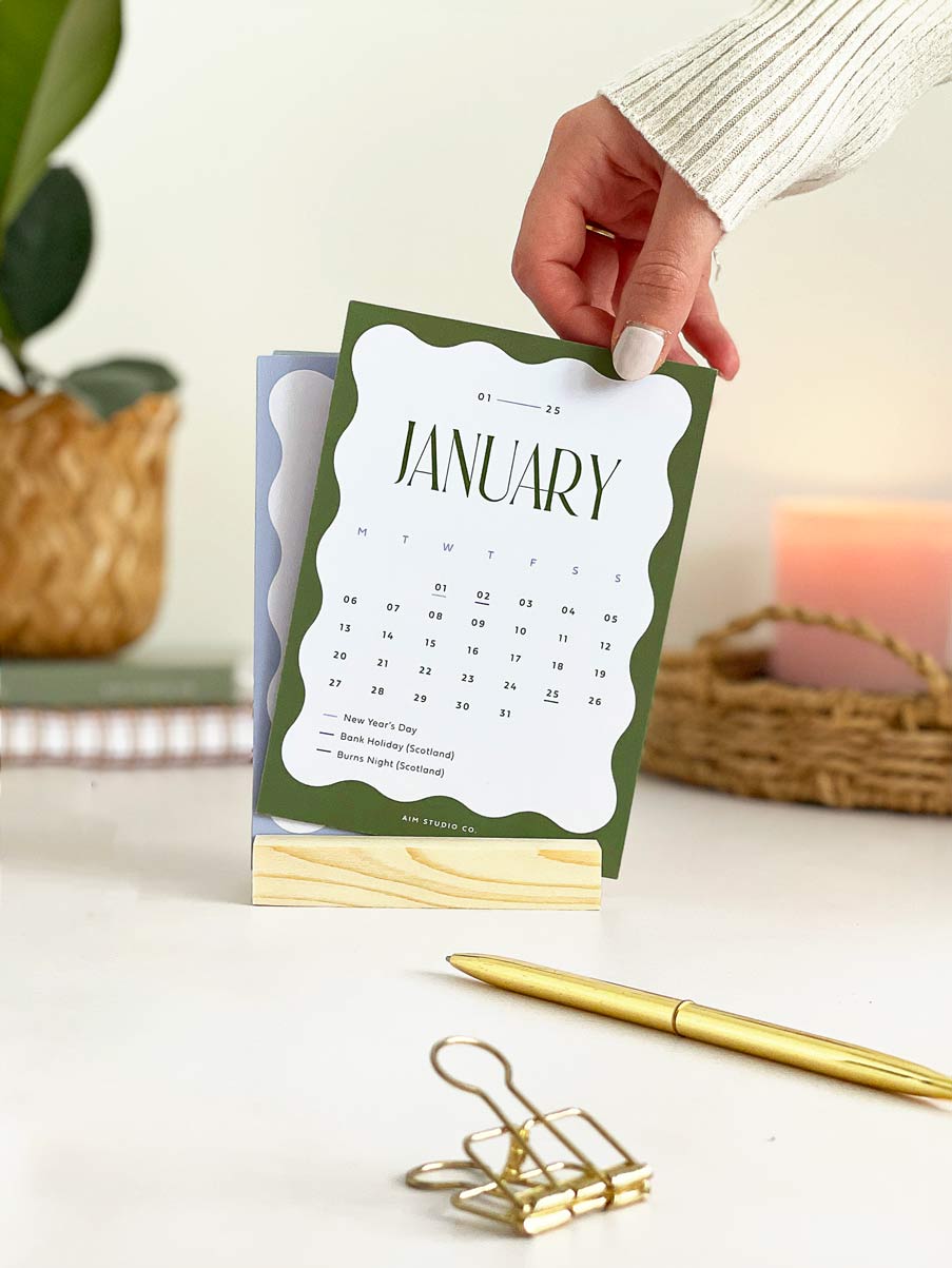 2025 Desktop Calendar with Wood Stand | Wavy Colour Block