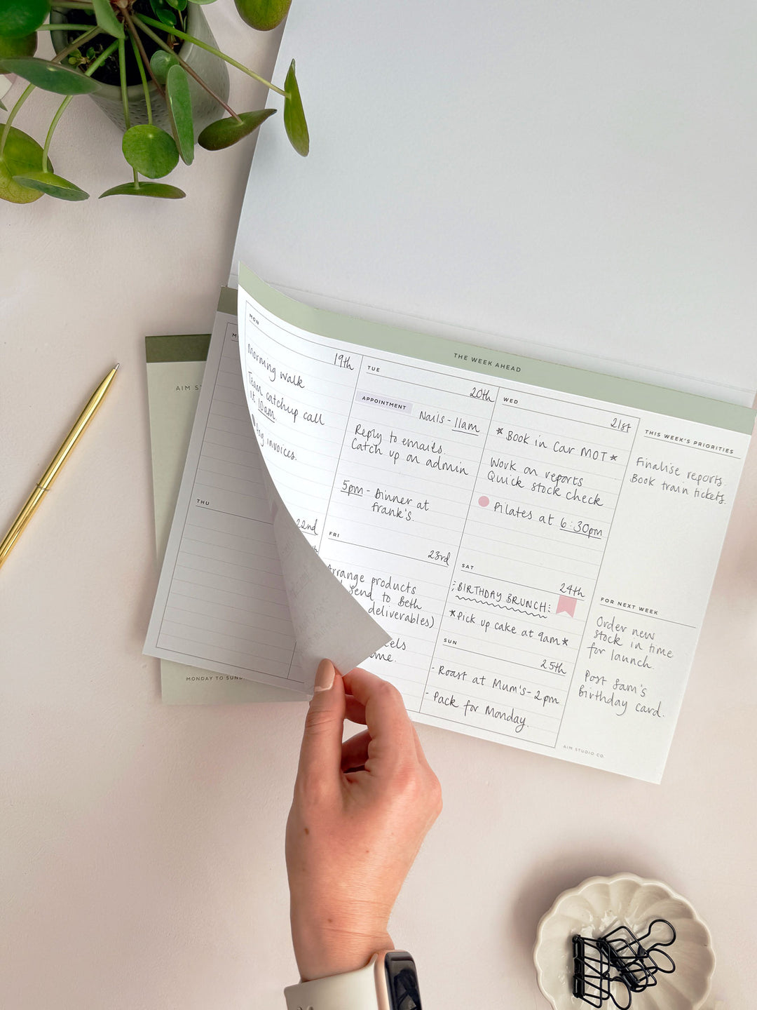 A4 Weekly Planner Notepad – Sage Green