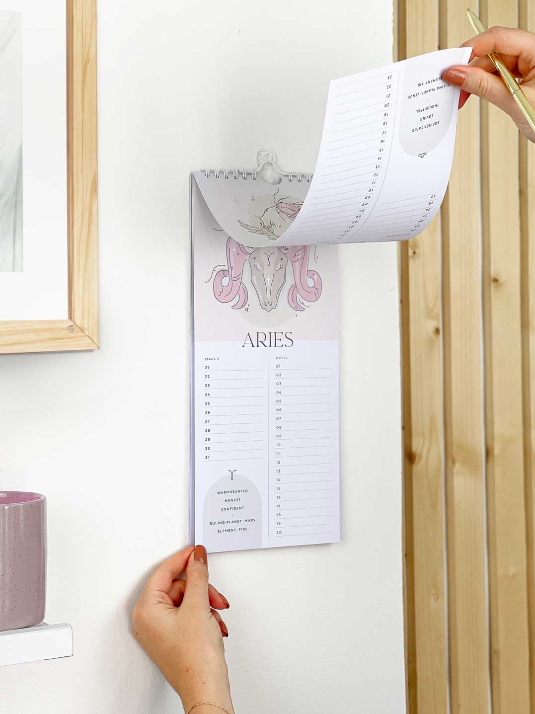 CLEARANCE: Illustrated Zodiac Birthday Calendar